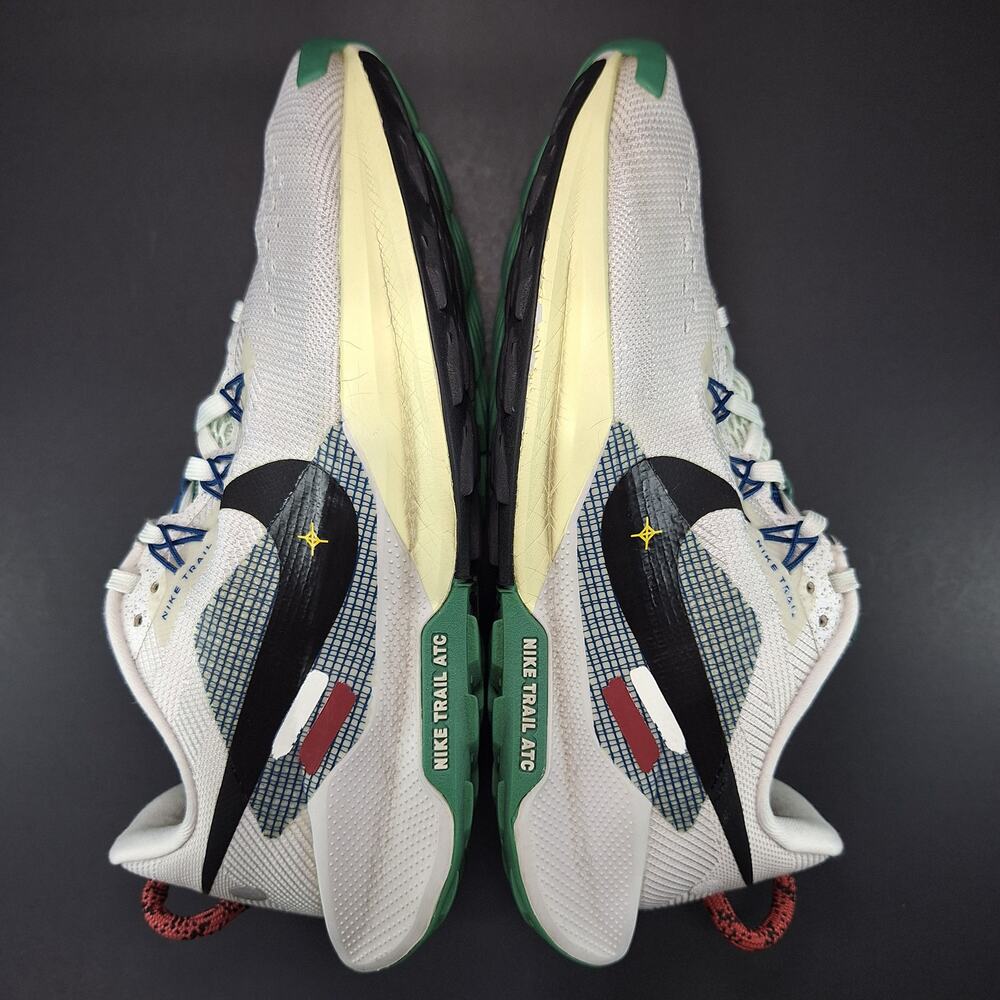 Nike Pegasus Trail 5 Womens 9.5 White Court Blue Cedar DV3865-100 Trail Shoes - Picture 9 of 16